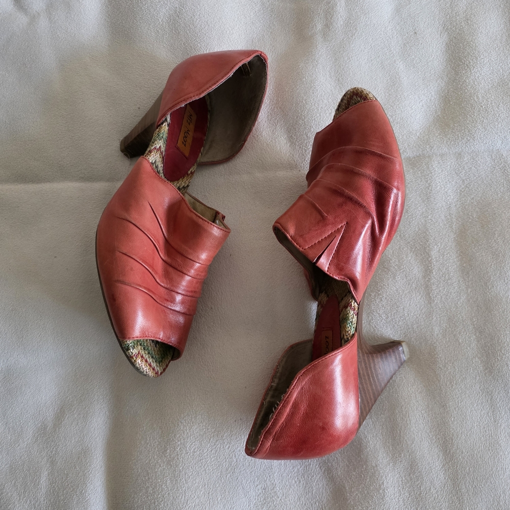 Miz Mooz Walker Red Leather Open Toe Slip-on Shoessize 6.5 - Picture 3 of 12